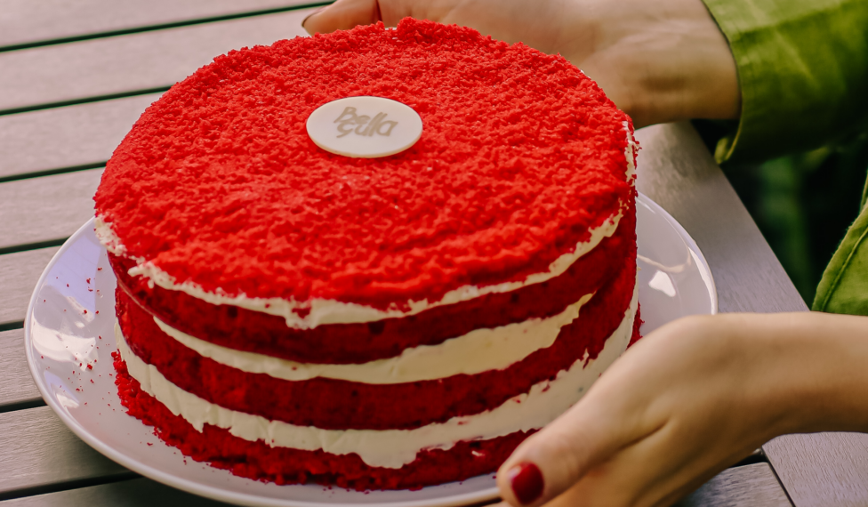 http://bellagula.com.br/wp-content/uploads/2017/09/red-976x570.png